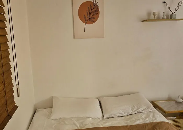 명동 침실3 욕실2개 계단없음 1층 가족 아이 성신여대입구역 5분 7박이상 픽업무료 Apartment Seoul